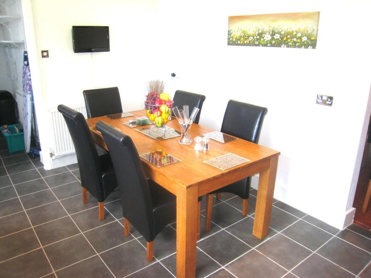 Arden Hill Farmhouse - Hot Tub, Snooker Table, Sleeps 16 Stratford-upon-Avon Esterno foto