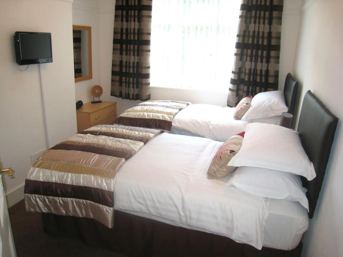 Arden Hill Farmhouse - Hot Tub, Snooker Table, Sleeps 16 Stratford-upon-Avon Esterno foto