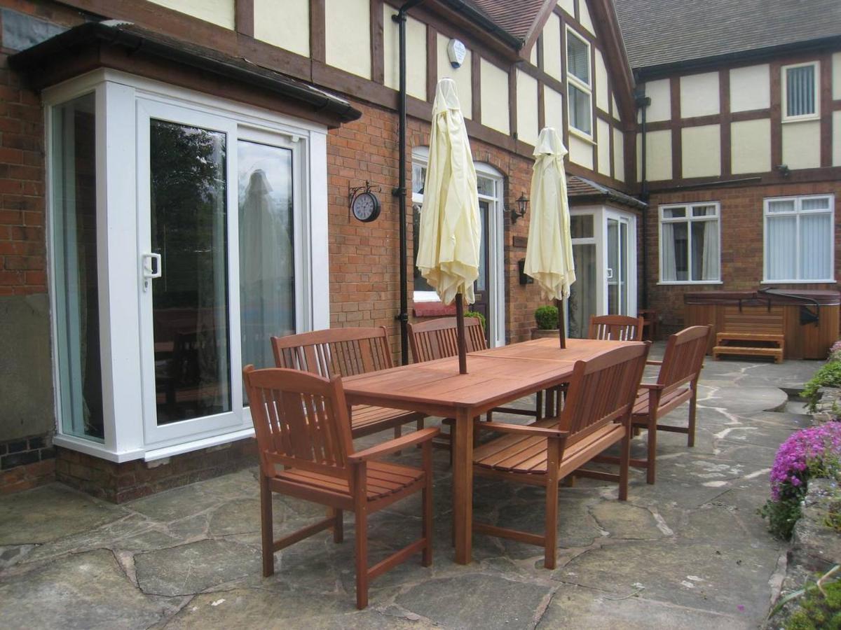 Arden Hill Farmhouse - Hot Tub, Snooker Table, Sleeps 16 Stratford-upon-Avon Esterno foto